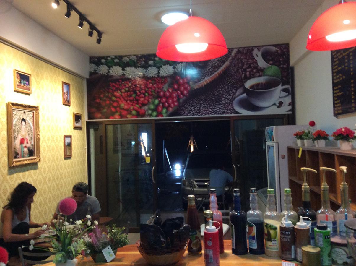 Amaretto Hostel Surat Thani Exterior foto